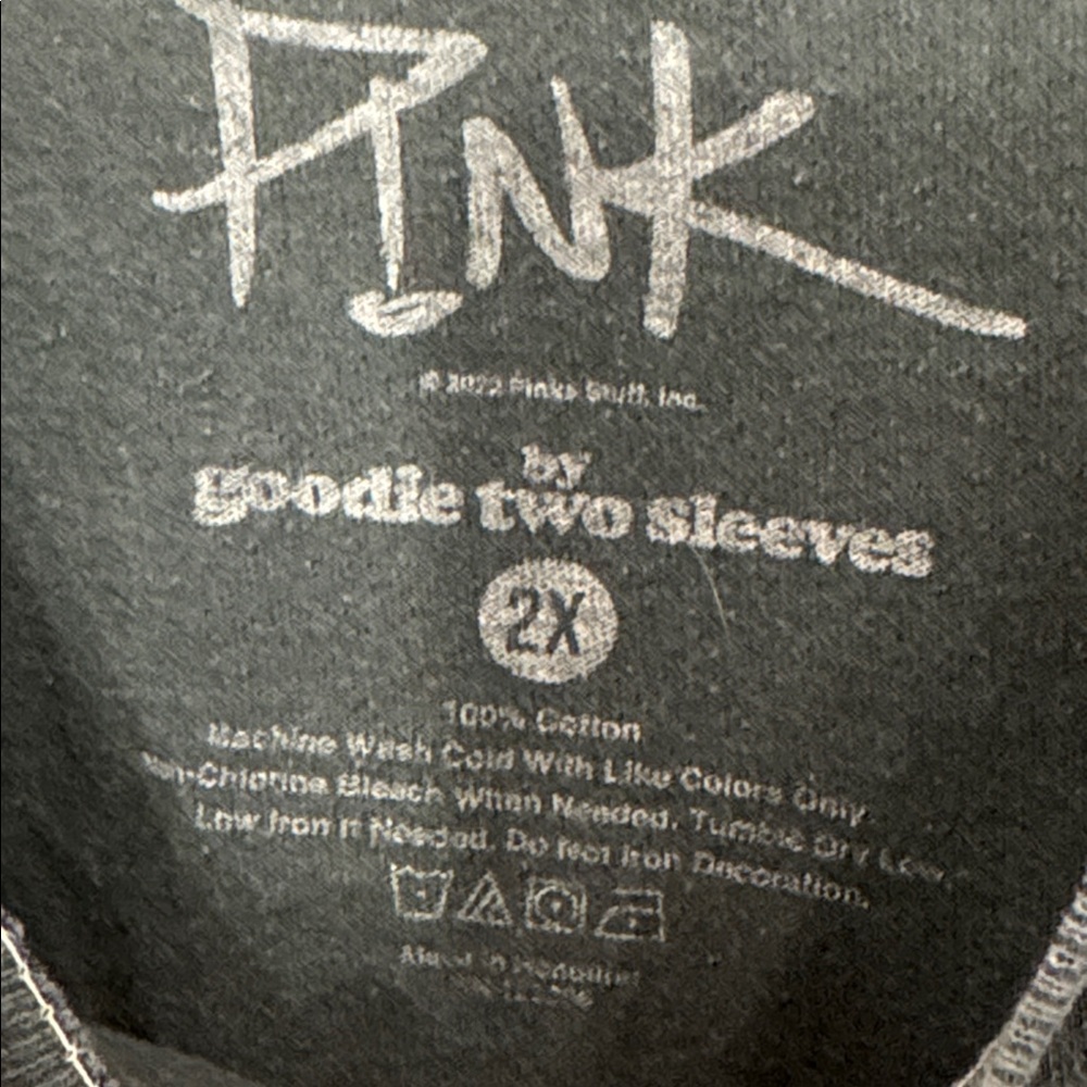 PINK Distressed/Destroyed Gray Tshirt Short Sleeved Size 2X - Picture 3 of 5
